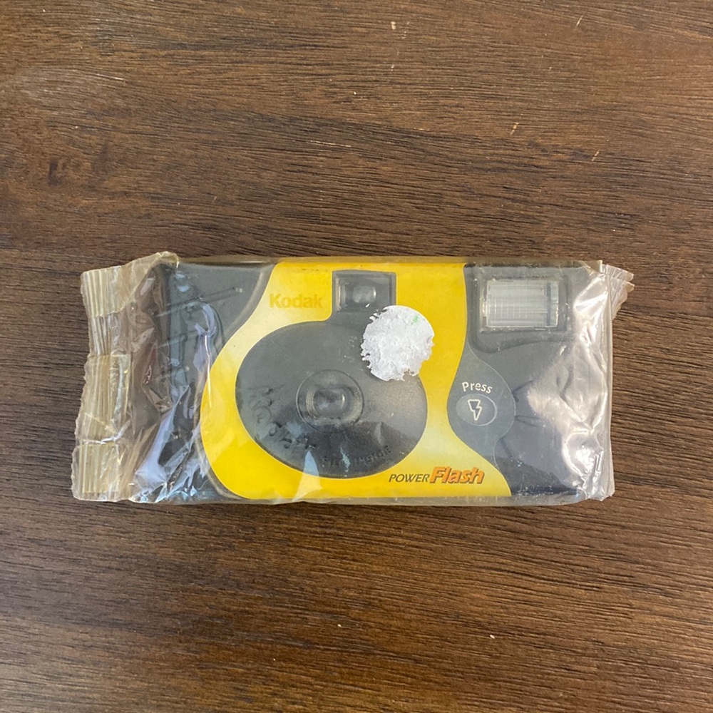 Kodak Power Flash 3J1563 (in original packaging) 27 Pictures Remaining 12/2006